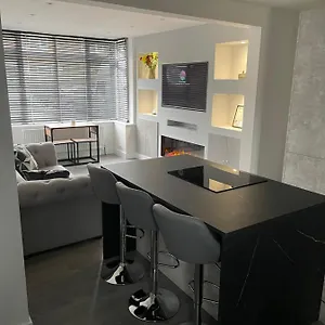 Va - Close To Luton Airport, M1 & A505 Homestay Luton (Bedfordshire)